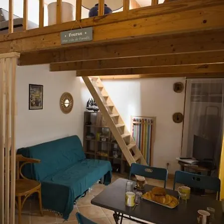 Сasa de vacaciones Le Refuge De La Fée - Centre Et